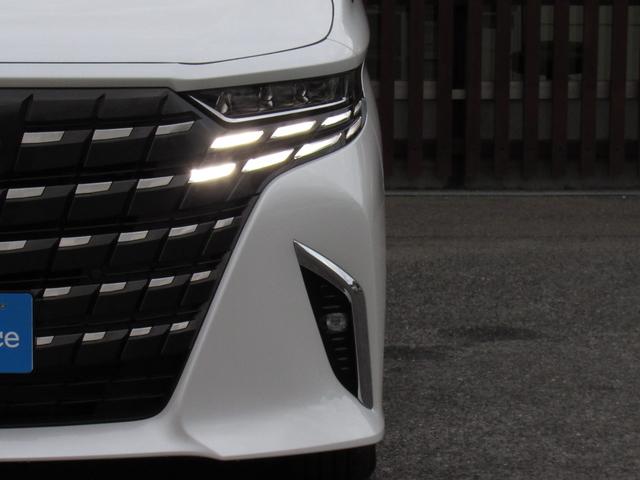 アルファード Ｚ　ユーザー買取車　／　デジタルインナーミラー／　左右独立ムーンルーフ　／　パノラミックビューモニター　／　ブラインドスポットモニター　／　電動シェード　／　１４インチディスプレイオーディオ　／　ＥＴＣ（4枚目）