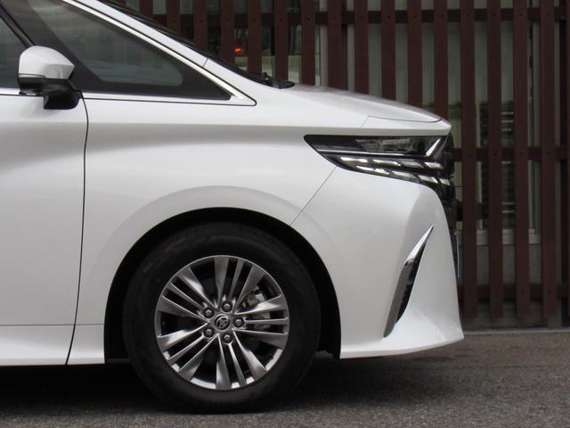アルファード Ｚ　ユーザー買取車　／　デジタルインナーミラー／　左右独立ムーンルーフ　／　パノラミックビューモニター　／　ブラインドスポットモニター　／　電動シェード　／　１４インチディスプレイオーディオ　／　ＥＴＣ（9枚目）