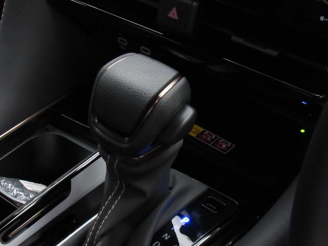 アルファード Ｚ　ユーザー買取車　／　デジタルインナーミラー／　左右独立ムーンルーフ　／　パノラミックビューモニター　／　ブラインドスポットモニター　／　電動シェード　／　１４インチディスプレイオーディオ　／　ＥＴＣ（43枚目）
