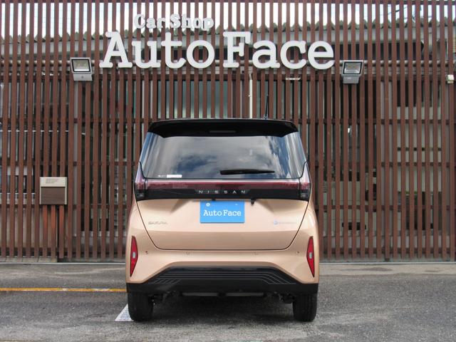 サクラ Ｇ　プロパイロット　シートヒーター　アラウンドビュー　ワンオーナ　踏み間違い防止アシスト　ＬＥＤヘッドランプ　スマートキー　オートエアコン　ＥＴＣ　バックカメラ　ドライブレコーダー　純正ナビＴＶ（5枚目）