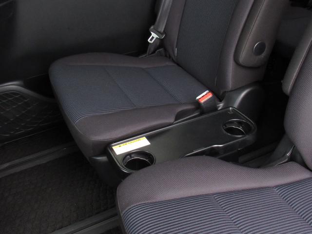 ノア ハイブリッドＸ　当社レンタルアップ車　／　ＬＥＤヘッドライト　／　ＤＶＤ，ＣＤ　／　地デジＴＶ　／　クルーズコントロール　／　ＥＴＣ車載器　／　オートライト　／　片側電動スライドドア　／（24枚目）