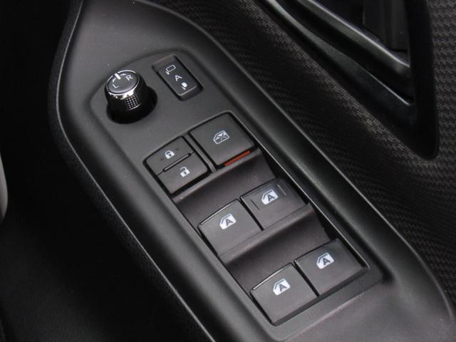 ノア ハイブリッドＸ　当社レンタルアップ車　／　ＬＥＤヘッドライト　／　ＤＶＤ，ＣＤ　／　地デジＴＶ　／　クルーズコントロール　／　ＥＴＣ車載器　／　オートライト　／　片側電動スライドドア　／（43枚目）