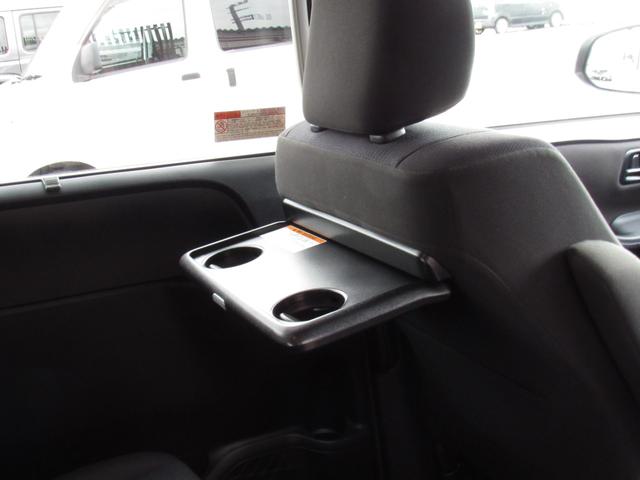 ノア ハイブリッドＸ　当社レンタルアップ車　／　ＬＥＤヘッドライト　／　ＤＶＤ，ＣＤ　／　地デジＴＶ　／　クルーズコントロール　／　ＥＴＣ車載器　／　オートライト　／　片側電動スライドドア　／（44枚目）