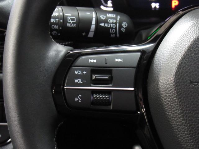 �n���h���ɂ̓����R���������I�^�]���ł����S�ɉ��ʒ��ߓ����\�ł��I