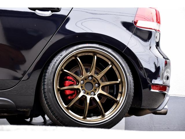 ゴルフ ＧＴＩ　新品車高調　新品ＷＯＲＫホイール　新品ＰＩＲＥＬＬＩ　ワンオーナー　ルーフライニング張り替え済み　新品パーツコンプリート　新品フルタップ車高調　新品ＷＯＲＫエモーション　新品ＰＩＲＥＬＬＩタイヤ　ＨＤＤナビ　地デジ　バックカメラ　カスタムコンプリートカー（10枚目）