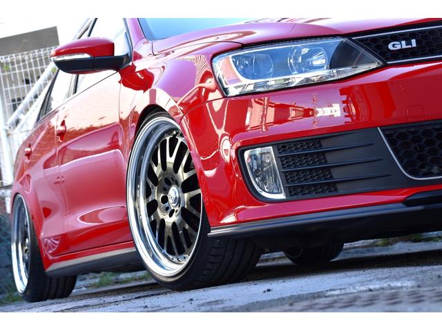 ＧＬＩ　２．０Ｔ　ＵＳ並行輸入車　左ハンドル　サンルーフ　日本未導入モデルＪＥＴＴＡ　ＭＫ６ＧＬＩ　ＵＳ並行輸入車　左ハンドル　サンルーフ　ＵＳマーカー　ルーフライニング張り替え済み　２．０Ｔターボ　６速ＤＳＧ　新品パーツカスタムコンプリート(8枚目)