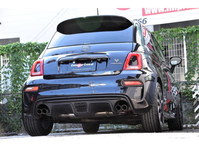 アバルト595 コンペティツィオーネ 左ハンドル 70周年記念車 左ハンドル 70th記念車 下取り車両 ワンオーナー 社外ディスプレイオーディオ コートテクトフロントガラス バックソナー レコードモンツァマフラー フロント&リアフォグランプ ブレンボ(18枚目)