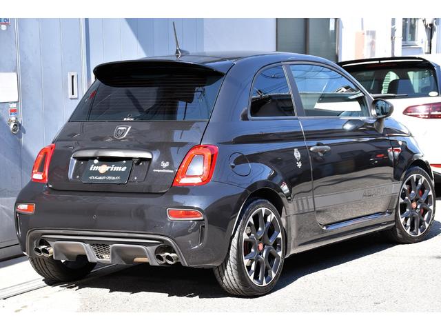 アバルト595 コンペティツィオーネ 左ハンドル 70周年記念車 左ハンドル 70th記念車 下取り車両 ワンオーナー 社外ディスプレイオーディオ コートテクトフロントガラス バックソナー レコードモンツァマフラー フロント&リアフォグランプ ブレンボ(30枚目)