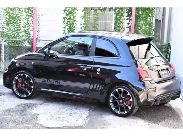 アバルト595 コンペティツィオーネ 左ハンドル 70周年記念車 左ハンドル 70th記念車 下取り車両 ワンオーナー 社外ディスプレイオーディオ コートテクトフロントガラス バックソナー レコードモンツァマフラー フロント&リアフォグランプ ブレンボ(73枚目)