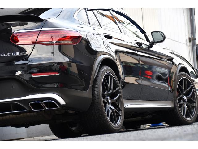 GLC GLC63 S 4マチック+クーペ 後期モデル サンルーフ AMGレザーエクスクルーシブ AMG純正21インチAW 赤キャリパー ブルメスターサラウンド パフォーマンスエグゾースト ベンチレーション 新品タイヤ4本交換付 前後ドラレコ(33枚目)