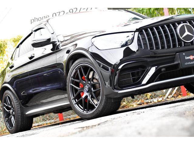 GLC GLC63 S 4マチック+クーペ 後期モデル サンルーフ AMGレザーエクスクルーシブ AMG純正21インチAW 赤キャリパー ブルメスターサラウンド パフォーマンスエグゾースト ベンチレーション 新品タイヤ4本交換付 前後ドラレコ(34枚目)