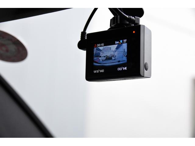 GLC GLC63 S 4マチック+クーペ 後期モデル サンルーフ AMGレザーエクスクルーシブ AMG純正21インチAW 赤キャリパー ブルメスターサラウンド パフォーマンスエグゾースト ベンチレーション 新品タイヤ4本交換付 前後ドラレコ(78枚目)