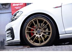 �֣�����Ź���������������������������󡪸��֣������ǥ����顼�ᥫ�˥å��������륹�����åդ����󤹤�֣פ˶�����Ź���߸����������ʾ�ǥ�������֡������֡��Ρ��ޥ��·���Ƥޤ��� 6