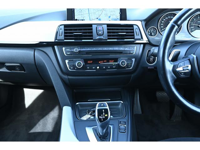 ３シリーズ ３２０ｉツーリング　Ｍスポーツ　ワンオーナー　禁煙車（13枚目）