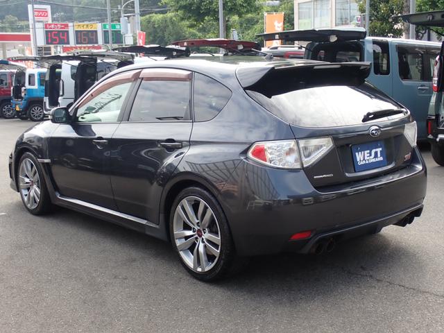 インプレッサ ＷＲＸ　ＳＴｉ　純正ナビ　フルセグ　ＣＤ　ＤＶＤ　Ｂｌｕｅｔｏｏｔｈオーディオ　バックカメラ　ＥＴＣ　運転席パワーシート　ハーフレザーシート　リアスポイラー　サイド／カーテンエアバッグ　ＨＩＤヘッドライト（21枚目）