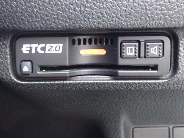 シビック ＥＸ　６ＭＴ　純正８型ナビゲーション　フルセグ　Ｂｌｕｅｔｏｏｔｈオーディオ　バックモニター　ホンダセンシング　ＡＣＣ　レーンキープ　ＢＯＳＥサウンド　純正ドライブレコーダー　前席シートヒーター　ＥＴＣ（28枚目）