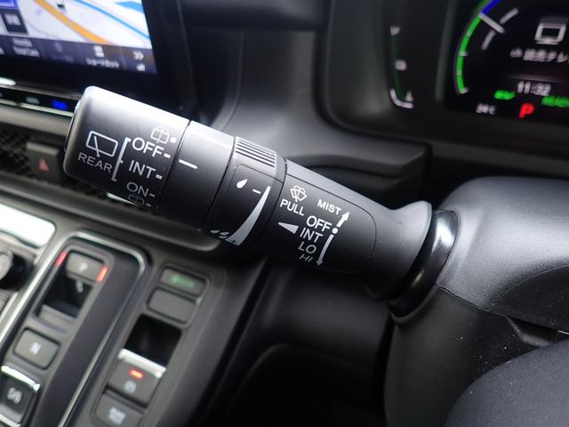 ステップワゴン ｅ：ＨＥＶスパーダ　純正１１．４インチナビ　純正１０インチフリップダウンモニター　両側電動スライドドア　全方位カメラ　ハーフレザーシート　ビルドインＥＴＣ　純正前後ドライブレコーダー　クリアランスソナー（39枚目）