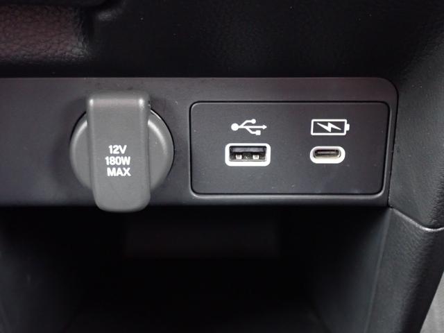 ステップワゴン ｅ：ＨＥＶスパーダ　純正１１．４インチナビ　純正１０インチフリップダウンモニター　両側電動スライドドア　全方位カメラ　ハーフレザーシート　ビルドインＥＴＣ　純正前後ドライブレコーダー　クリアランスソナー（45枚目）
