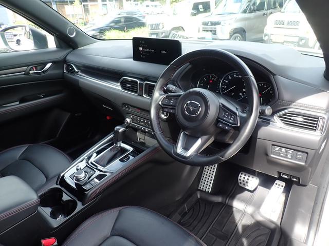 ＣＸ－５ ＸＤ　スポーツアピアランス　純正１０型ナビ　全方位モニター　フルセグ　Ｂｌｕｅｔｏｏｔｈオーディオ　カープレイ対応　ＢＯＳＥサウンド　純正前後ドライブレコーダー　サンルーフ　全席シートヒーター　社外エアロ（6枚目）
