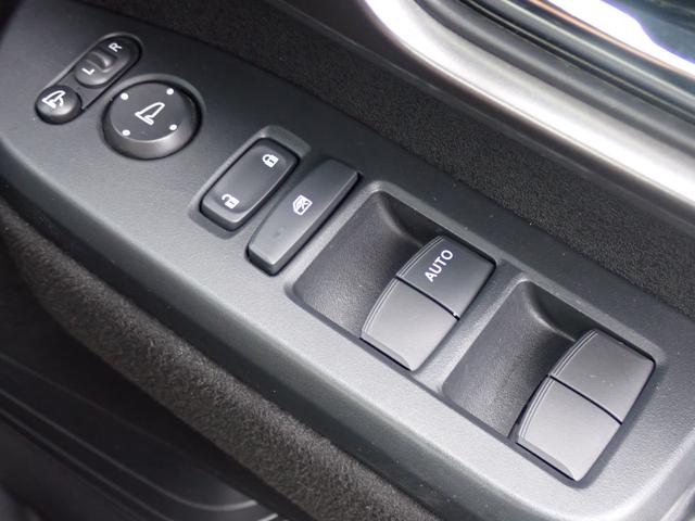 Ｎ－ＢＯＸカスタム ターボ　純正８型ディスプレイオーディオ　Ｂｌｕｅｔｏｏｔｈオーディオ　カープレイ対応　バックモニター　ホンダセンシング　ＡＣＣ　レーンキープ　両側パワースライドドア　クリアランスソナー　ＥＴＣ（25枚目）