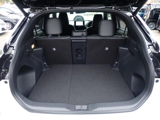 ヤリスクロス ハイブリッドＺ　純正８型ディスプレイオーディオ　Ｂｌｕｅｔｏｏｔｈオーディオ　全方位モニター　前後ドライブレコーダートヨタセーフティセンス　ＡＣＣ　レーンキープ　パーキングアシスト　ハーフレザー（10枚目）