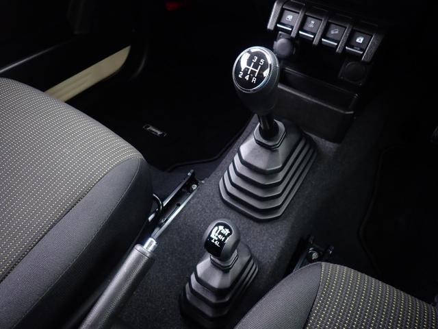 ジムニー ＸＣ　社外ＣＤオーディオ　ＣＤ再生　Ｂｌｕｅｔｏｏｔｈオーディオ　スズキセーフティサポート　オートマチックハイビーム　ダウンヒルアシスト　ビルドインＥＴＣ　ヘッドライトウォッシャー（35枚目）