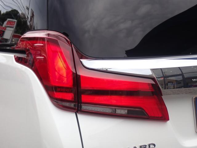 TOYOTA ALPHARD 2.5X