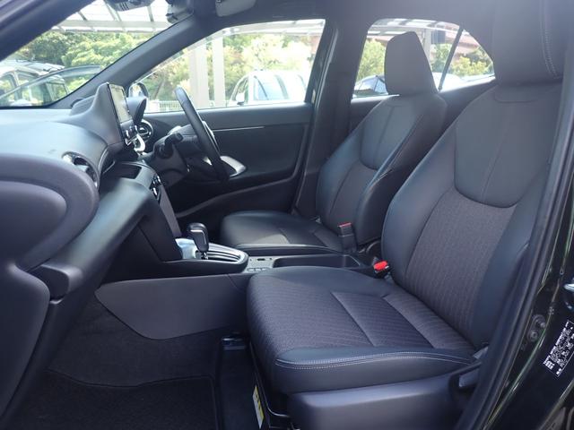 ヤリスクロス ハイブリッドZ 純正8インチナビ トヨタセーフティセンス モデリスタエアロ 前後ドライブレコーダー ビルドインETC 運転席パワーシート バックカメラ ハーフレザーシート ステアヒータ-(3枚目)