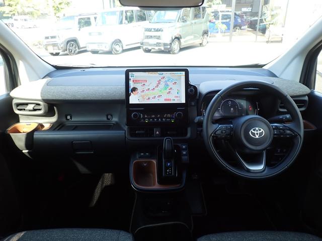 シエンタ ハイブリッドZ 純正10.5型ナビゲーション フルセグ Bluetoothオーディオ カープレイ対応 全方位モニター 両側パワースライドドア ビルドインETC2.0 前後ドライブレコーダー LEDオートライト(2枚目)