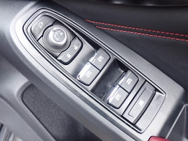 ローンの取り扱いもしております！　最短６回〜最長９６回までで選択可能です！　お客様のご希望に合わせて設定できますのでお気軽にスタッフまでお申し付け下さいませ！！　仮審査だけでも大歓迎♪♪