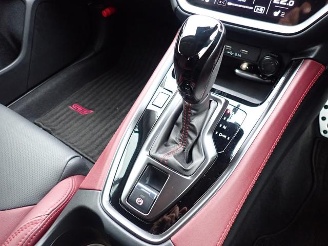 ★アイサイトＸ　純正１２．３インチナビゲーション　ＳＴｉエアロ　ＳＴｉスポイラー　レザーシート　ビルドインＥＴＣ　パワーバックドア　バックカメラ　左サイドカメラ　カープレイ対応★