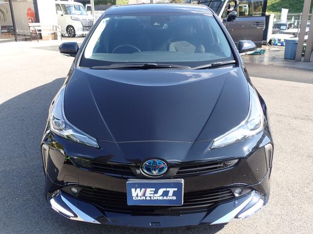 プリウス ＳセーフティプラスＩＩ　純正７型ナビ　全方位モニター　ＣＤ録音　ＤＶＤ　フルセグ　Ｂｌｕｅｔｏｏｔｈオーディオ　ビルドインＥＴＣ　社外フルエアロ　トヨタセーフティセンス　ブラインドスポットモニター（12枚目）