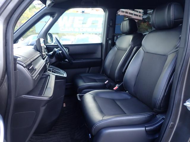 ステップワゴン ｅ：ＨＥＶスパーダ　純正９型ナビ　純正１０型フリップダウンモニター　フルセグ　ＣＤ録音　ＤＶＤ　Ｂｌｕｅｔｏｏｔｈオーディオ　バックカメラ　ビルドインＥＴＣ　両側パワースライドドア　ホンダセンシング（3枚目）