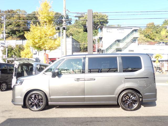 ステップワゴン ｅ：ＨＥＶスパーダ　純正９型ナビ　純正１０型フリップダウンモニター　フルセグ　ＣＤ録音　ＤＶＤ　Ｂｌｕｅｔｏｏｔｈオーディオ　バックカメラ　ビルドインＥＴＣ　両側パワースライドドア　ホンダセンシング（22枚目）