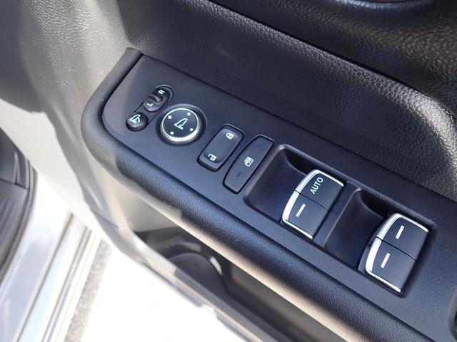 ステップワゴン ｅ：ＨＥＶスパーダ　純正９型ナビ　純正１０型フリップダウンモニター　フルセグ　ＣＤ録音　ＤＶＤ　Ｂｌｕｅｔｏｏｔｈオーディオ　バックカメラ　ビルドインＥＴＣ　両側パワースライドドア　ホンダセンシング（28枚目）