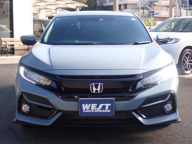 シビック ハッチバック　純正７型ナビ　ＣＤ　Ｂｌｕｅｔｏｏｔｈオーディオ　バックカメラ　ビルドイン２．０ＥＴＣ　純正フルエアロ　前席シートヒーター　前席パワーシート　ハーフレザーシート　リアスポイラー　ホンダセンシング（15枚目）