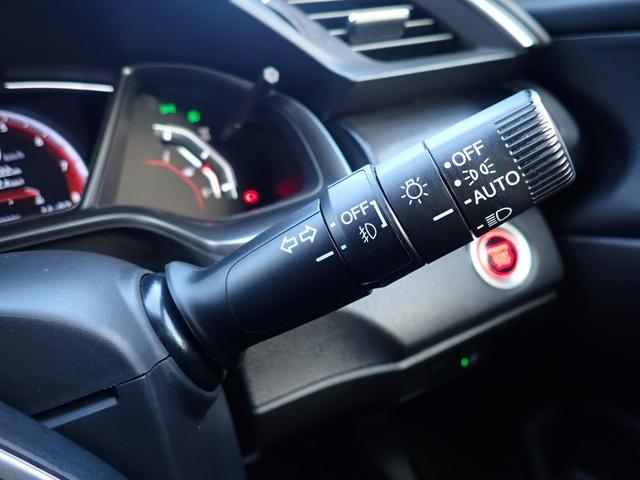 シビック ハッチバック　純正７型ナビ　ＣＤ　Ｂｌｕｅｔｏｏｔｈオーディオ　バックカメラ　ビルドイン２．０ＥＴＣ　純正フルエアロ　前席シートヒーター　前席パワーシート　ハーフレザーシート　リアスポイラー　ホンダセンシング（31枚目）
