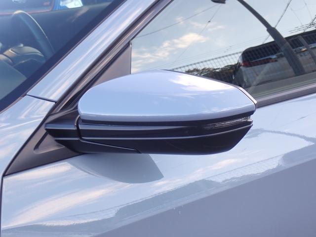 シビック ハッチバック　純正７型ナビ　ＣＤ　Ｂｌｕｅｔｏｏｔｈオーディオ　バックカメラ　ビルドイン２．０ＥＴＣ　純正フルエアロ　前席シートヒーター　前席パワーシート　ハーフレザーシート　リアスポイラー　ホンダセンシング（47枚目）