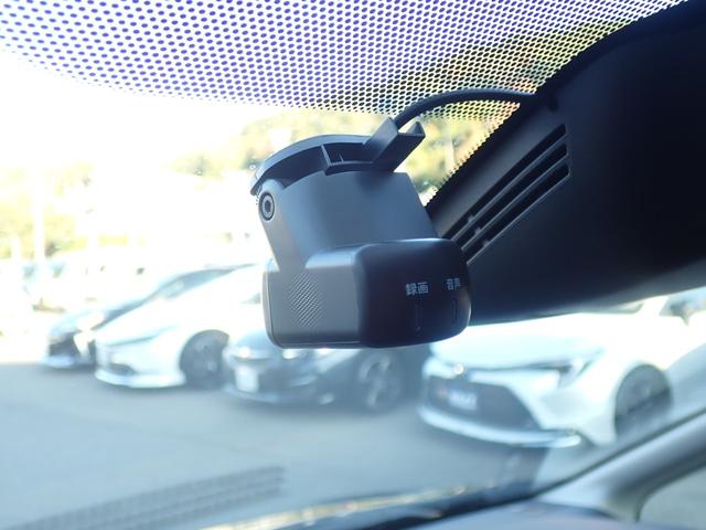 セレナ ハイウェイスターＶ　純正９型ナビ　純正フリップダウンモニター　アラウンドビューモニター　フルセグ　ＣＤ録音　ＤＶＤ　Ｂｌｕｅｔｏｏｔｈオーディオ　純正ドラレコ　ビルドインＥＴＣ　両側パワースライドドア　プロパイロット（28枚目）