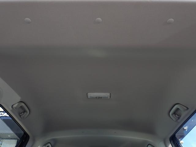 ＲＡＶ４ アドベンチャー　社外９インチナビ　トヨタセーフティセンス　ソフトレザーシート　ビルドインＥＴＣ　パワーバックドア　バックカメラ　前後ドライブレコーダー　ルーフレール　スマートルームミラー（13枚目）