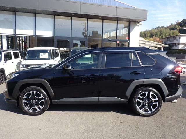 ＲＡＶ４ アドベンチャー　社外９インチナビ　トヨタセーフティセンス　ソフトレザーシート　ビルドインＥＴＣ　パワーバックドア　バックカメラ　前後ドライブレコーダー　ルーフレール　スマートルームミラー（19枚目）