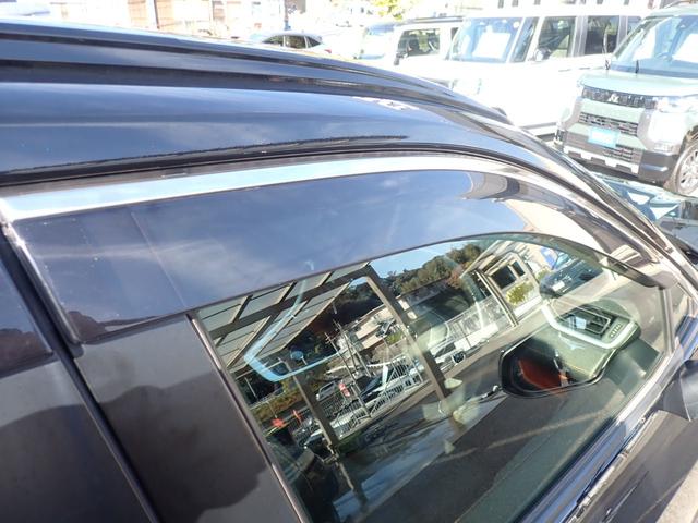 ＲＡＶ４ アドベンチャー　社外９インチナビ　トヨタセーフティセンス　ソフトレザーシート　ビルドインＥＴＣ　パワーバックドア　バックカメラ　前後ドライブレコーダー　ルーフレール　スマートルームミラー（21枚目）