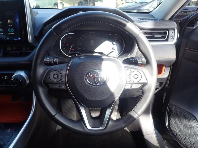 ＲＡＶ４ アドベンチャー　社外９インチナビ　トヨタセーフティセンス　ソフトレザーシート　ビルドインＥＴＣ　パワーバックドア　バックカメラ　前後ドライブレコーダー　ルーフレール　スマートルームミラー（27枚目）