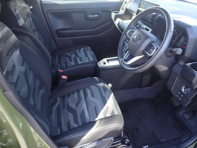 タフト Ｇターボ　ダーククロムベンチャー　スカイルーフ　社外ディスプレイオーディオ　カープレイ対応　バックカメラ　前席シートヒーター　コーナーセンサー　オートホ　ールド　レーダークルーズ　ＨＤＭＩ　純正１５インチＡＷ（6枚目）