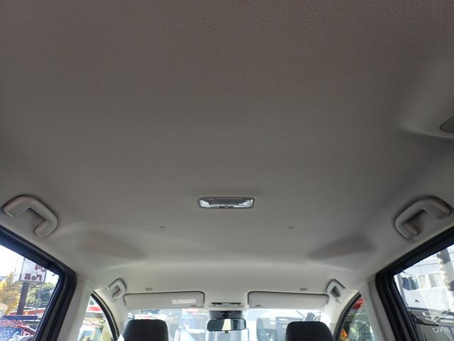 シエンタ ハイブリッドＺ　ワンオーナー車　純正１０型ナビゲーション　フルセグ　Ｂｌｕｅｔｏｏｔｈオーディオ　カープレイ対応　全方位モニター　両側パワースライドドア　前後ドライブレコーダー　ＥＴＣ２．０　ＡＨＢ（11枚目）