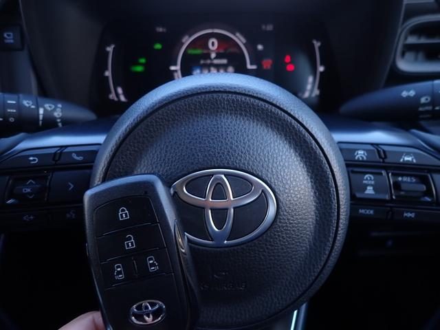 シエンタ ハイブリッドＺ　ワンオーナー車　純正１０型ナビゲーション　フルセグ　Ｂｌｕｅｔｏｏｔｈオーディオ　カープレイ対応　全方位モニター　両側パワースライドドア　前後ドライブレコーダー　ＥＴＣ２．０　ＡＨＢ（24枚目）