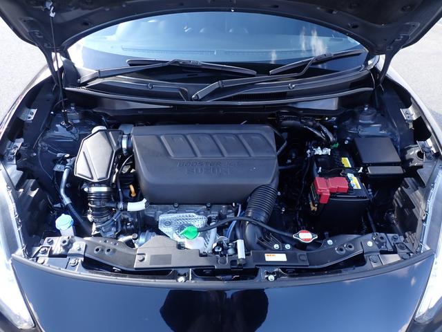 普段見ないエンジンルームも綺麗にしています！お客様に気持ちよくご覧頂くためにエンジンルームに限らず車内もしっかりとクリーニング済みです！