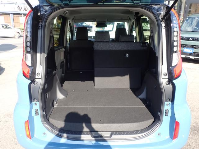 シエンタ ハイブリッドＺ　純正１０．５型ナビゲーション　フルセグ　Ｂｌｕｅｔｏｏｔｈオーディオ　ミラキャス　両側パワースライドドア　パーキングアシスト　トヨタセーフティセンス　ＡＣＣ　レーンキープ　ＡＨＢ（10枚目）