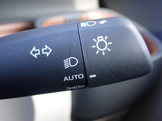 シエンタ ハイブリッドＺ　純正１０．５型ナビゲーション　フルセグ　Ｂｌｕｅｔｏｏｔｈオーディオ　ミラキャス　両側パワースライドドア　パーキングアシスト　トヨタセーフティセンス　ＡＣＣ　レーンキープ　ＡＨＢ（29枚目）