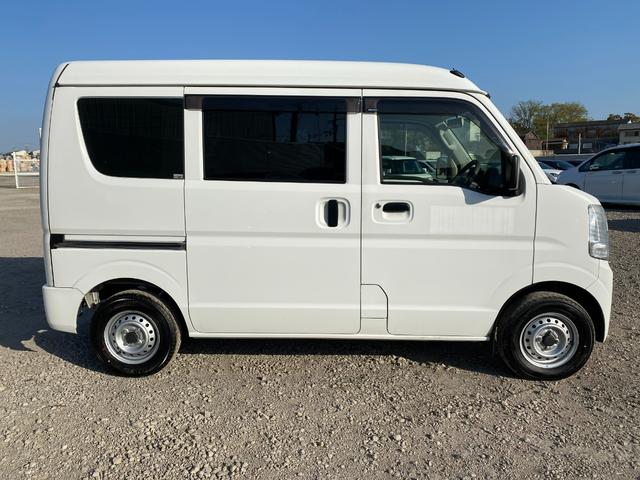 日産 ＮＶ１００クリッパーバン